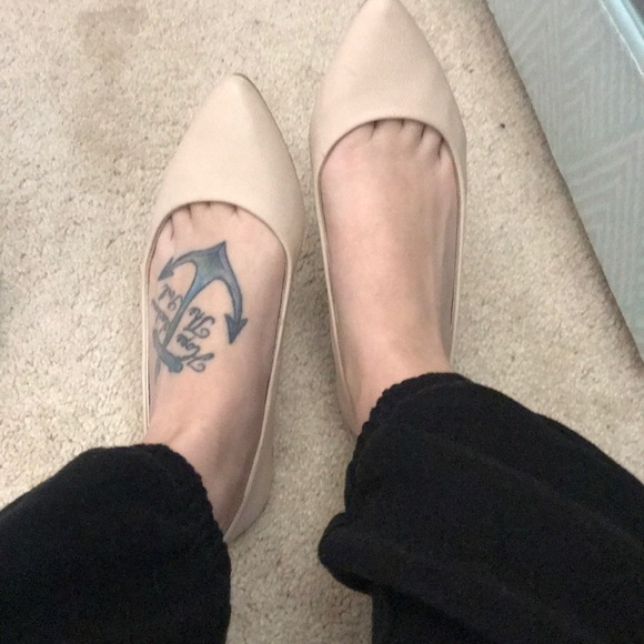 Nude blush pointed flats Size 7 - Picture 5 of 8